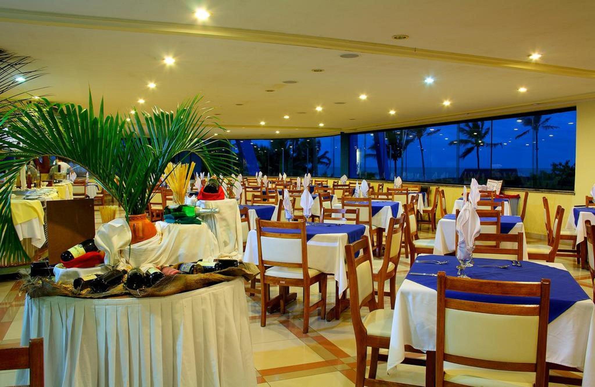 Sueds Plaza Hotell Porto Seguro Exteriör bild