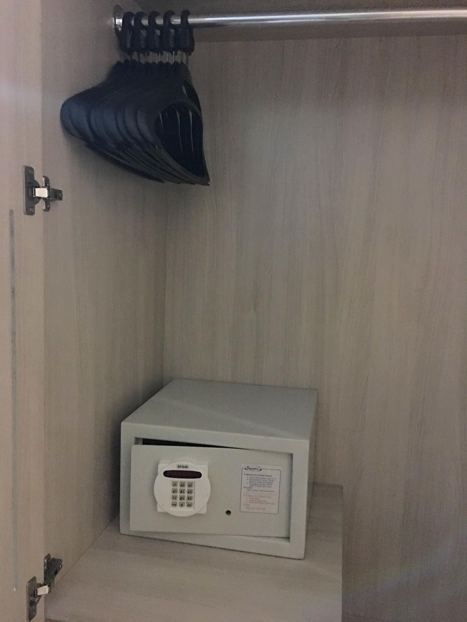Sueds Plaza Hotell Porto Seguro Exteriör bild