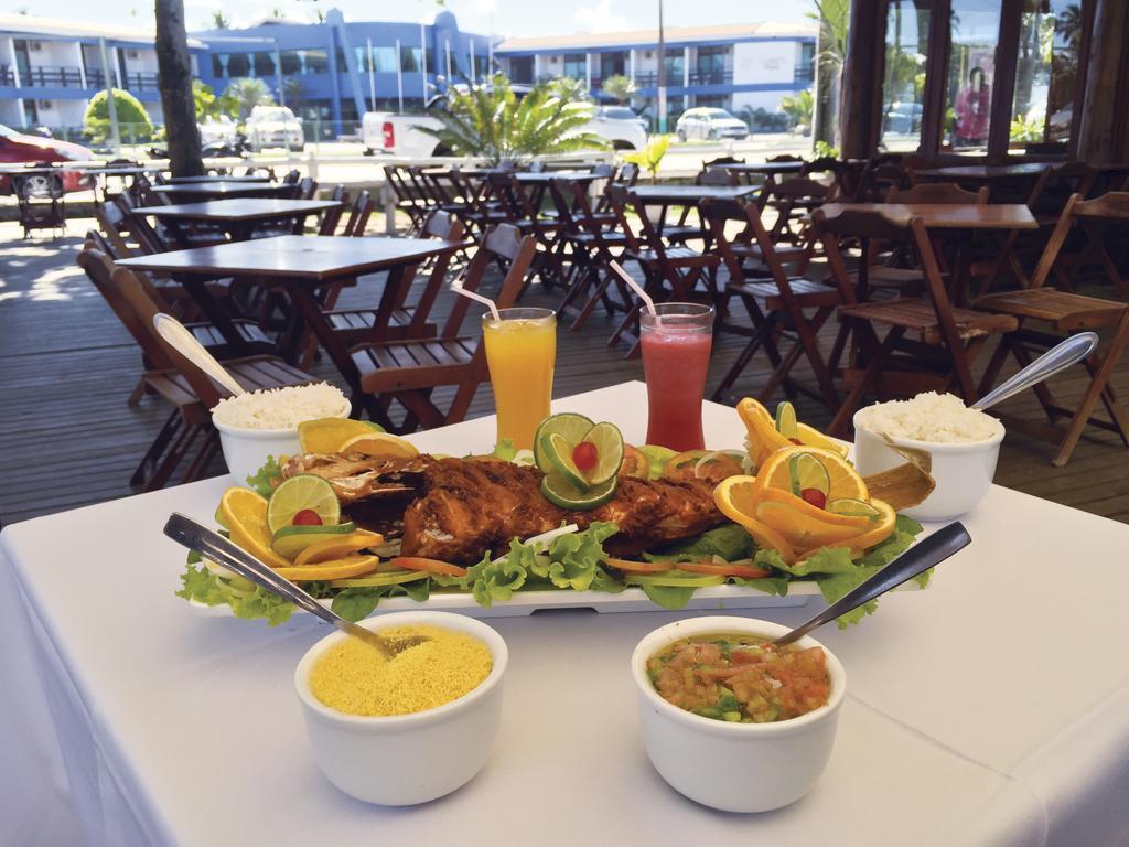 Sueds Plaza Hotell Porto Seguro Exteriör bild